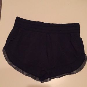 Lululemon Shorts Size 8